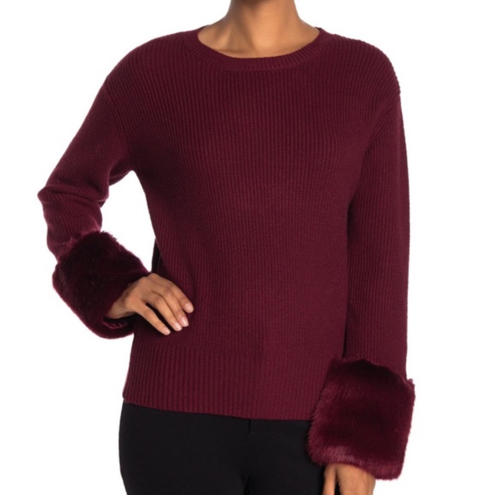 Love Token Women's Pullover Sweater Burgundy